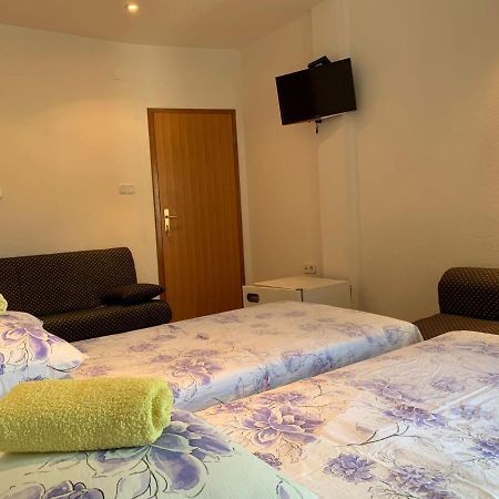 Room Ivana Neum Exterior foto