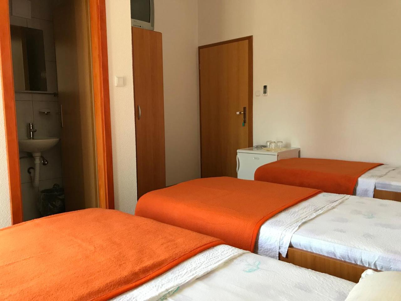 Room Ivana Neum Exterior foto